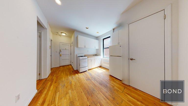 Foto principal - 1 bedroom in Manhattan NY 10021