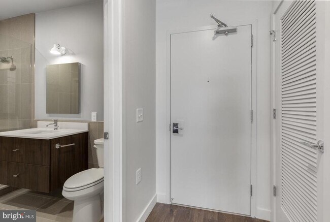 Foto del edificio - 525 N 41st St