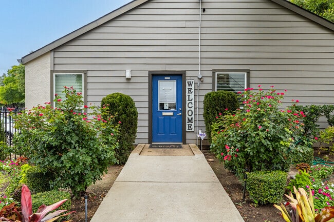 Oficina de arrendamiento - Suncrest