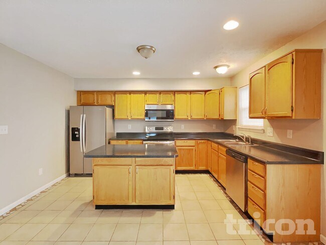 Foto del edificio - 1963 Central Park Blvd W