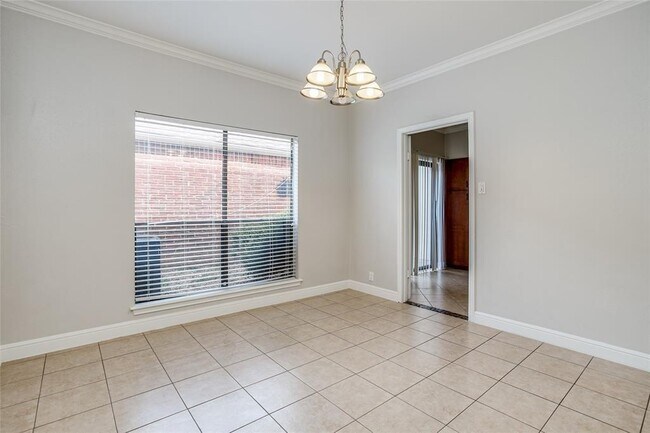 Building Photo - 2468 Bering Dr