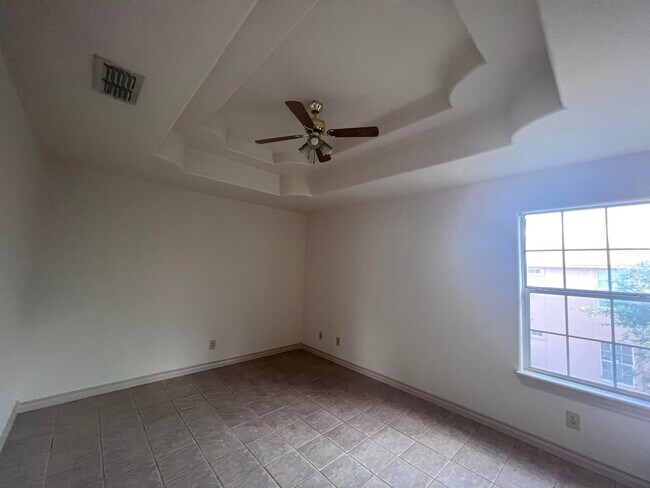 Foto del edificio - 419 W Eistetter St