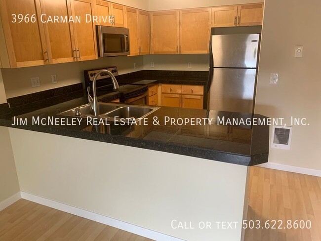 Building Photo - Uplands Park, Two bedroom Condo with View ...