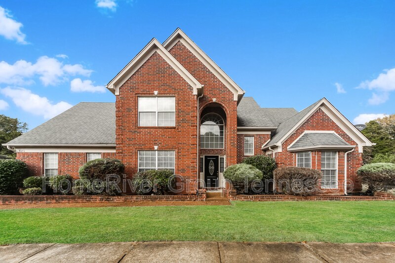 Primary Photo - 5351 Millers Glen Ln