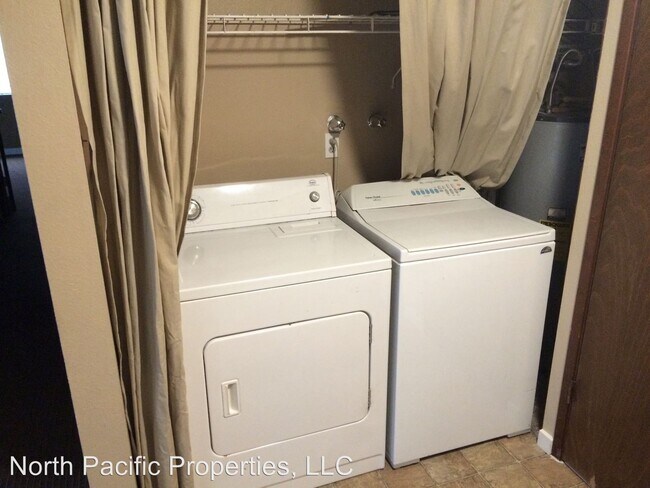 Foto del edificio - 12313 33rd Ave NE