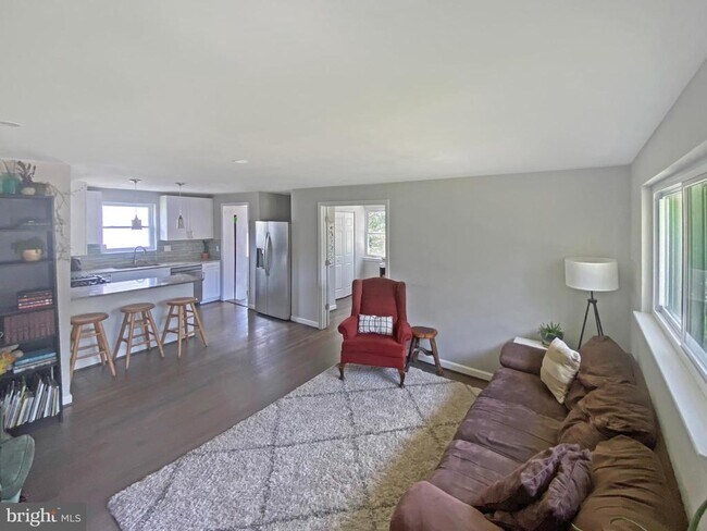 Foto del edificio - 2415 57th Ave