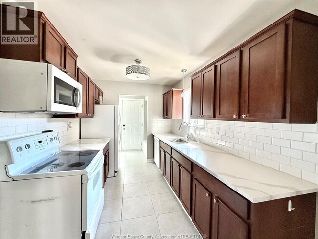 Building Photo - 12698 Horwood Crescent