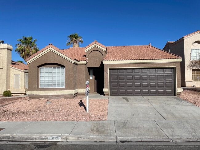 Building Photo - 1612 Fig Palm Ct