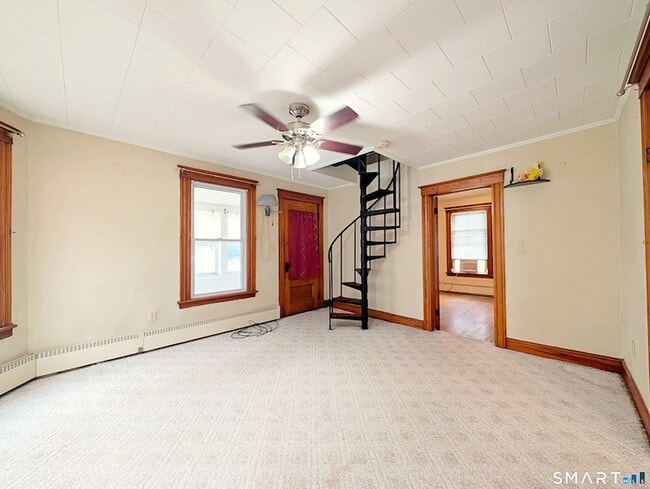 Building Photo - 226 Brightwood Ave