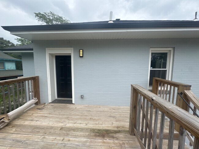 Foto del edificio - 453 S Main Ave