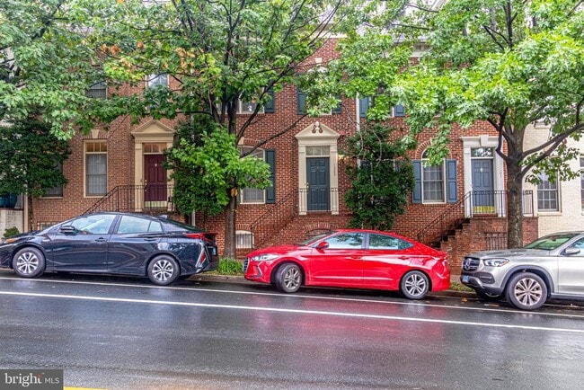 Foto del edificio - 1323 N Barton St