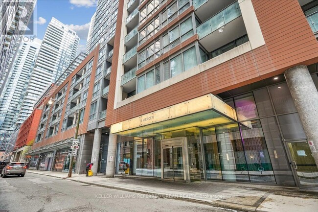 Building Photo - 8-2608 Mercer St