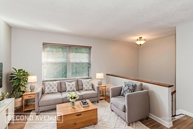 Foto del edificio - 4384 Mt Alverno Rd