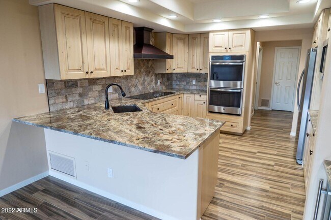 Foto del edificio - 7525 E Gainey Ranch Rd