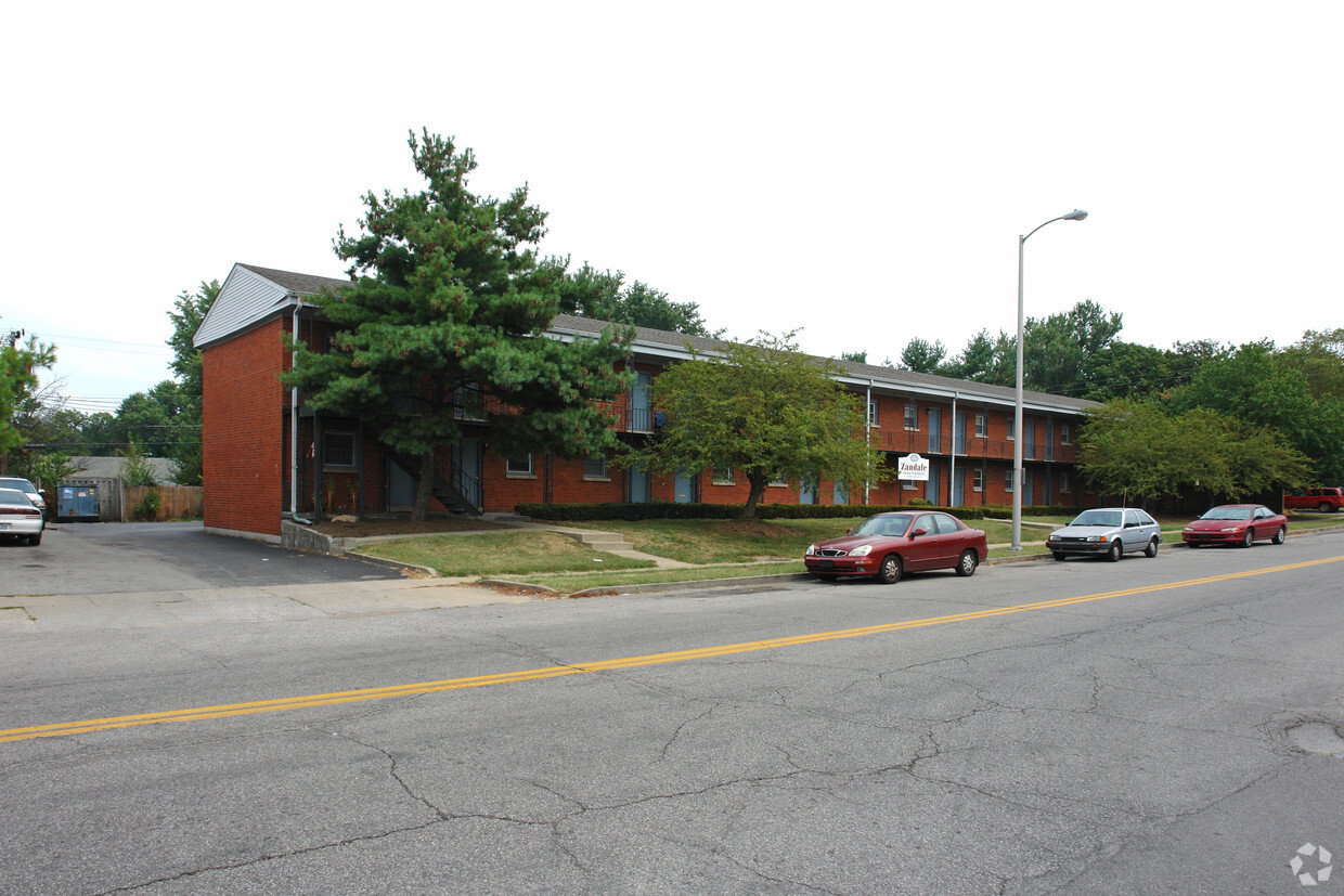 Foto principal - Zandale/Lowry Studio Apartments