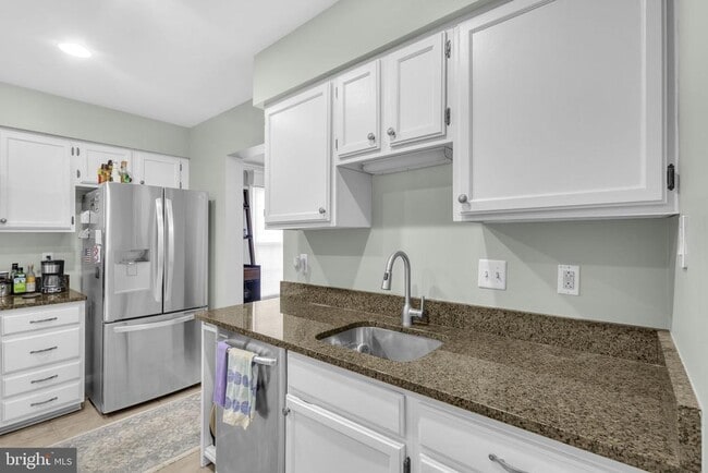 Building Photo - 4328 Gypsy Ct