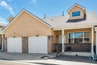 Building Photo - 1231 Villa Grove
