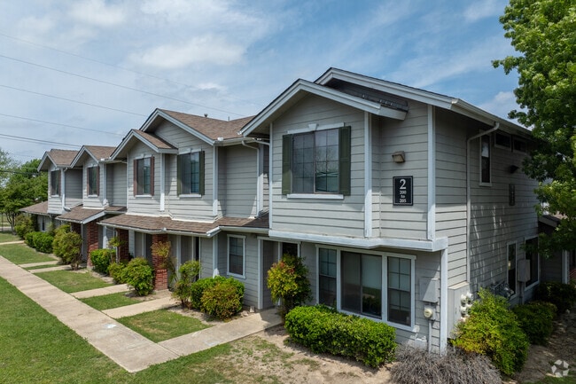 Primary - Village at Meadowbend