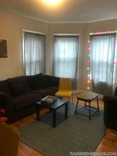 Building Photo - 376 Prospect St