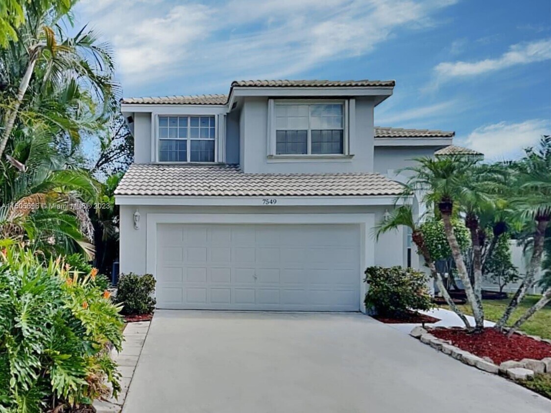 Foto principal - 7549 Lake Placid Ct