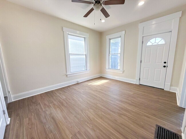 Foto del edificio - Beautifully Renovated 3BR Home Near Downtown and OSU