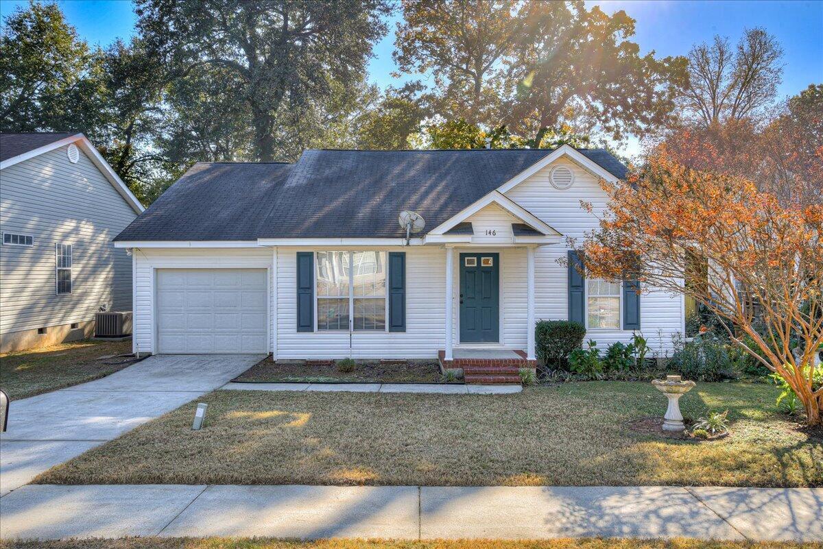 Foto principal - 146 Spring Oak Ln