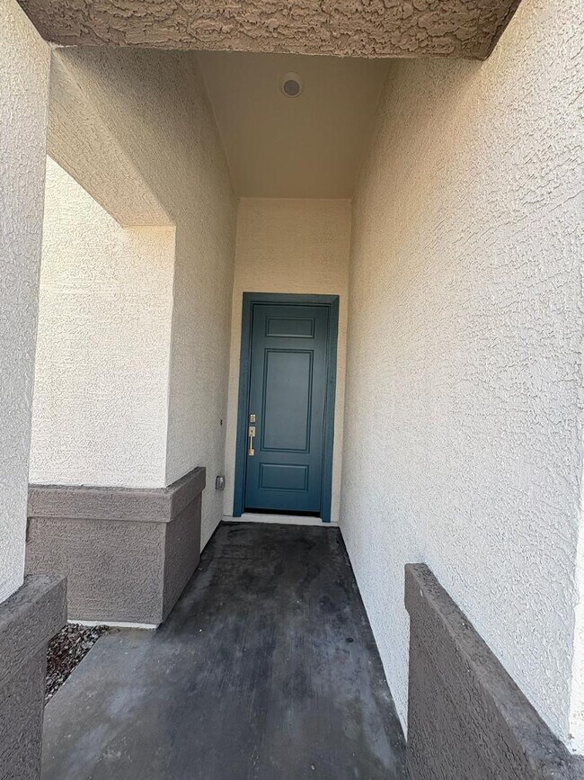 Foto del edificio - 17745 W Turquoise Ave