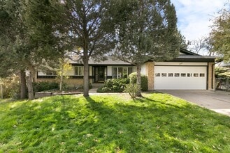 Building Photo - 2243 S Yank Way