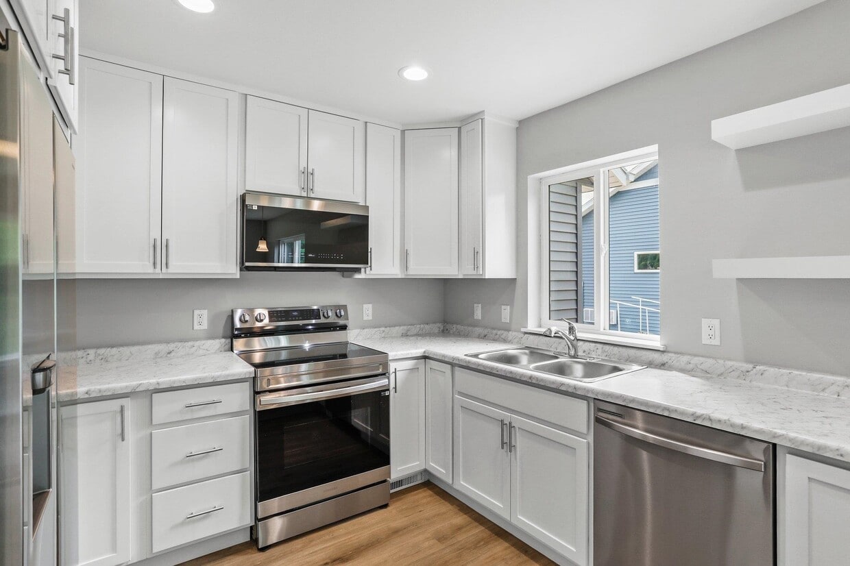 Foto principal - 200 Chalet Dr