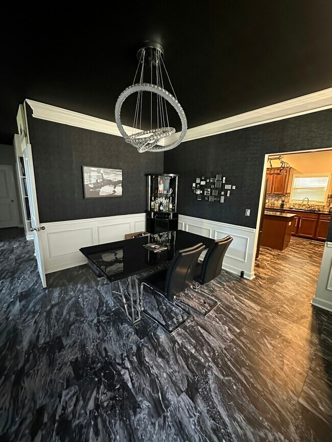 Foto del edificio - 4175 Keheley Rd NE