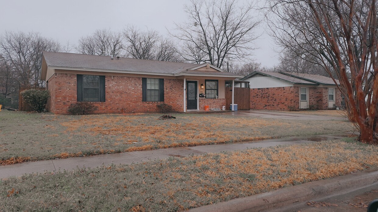 1106 Lindo Dr, Mesquite, TX 75149 House for Rent in Mesquite, TX