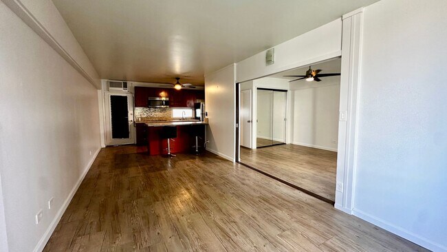 Foto del edificio - Available June 9th - Ideally Located 1 Bedroom, 1 Bath, with 1 Assigned Parking Stall in Makiki