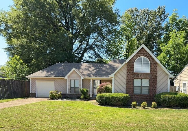 Foto del edificio - Charming 3-Bedroom Home in Southeast Memph...