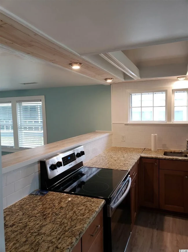 Kitchen Overlooking Living Room - 603 41st Ave S