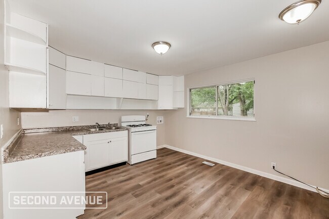 Foto del edificio - 8425 Georgiana Ln