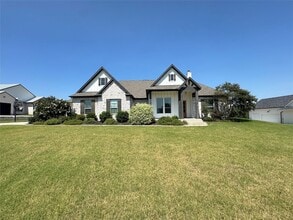 Building Photo - 197 Blackthorn Dr
