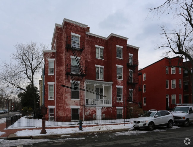 Building Photo - 501 Constitution Ave NE