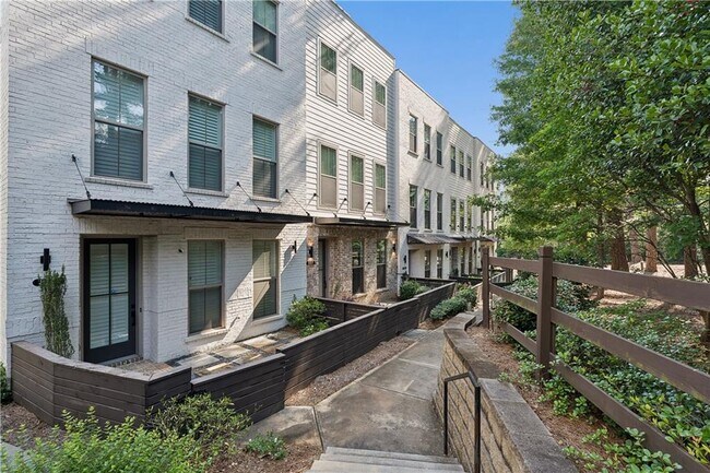 Foto del edificio - 857 Constellation Dr