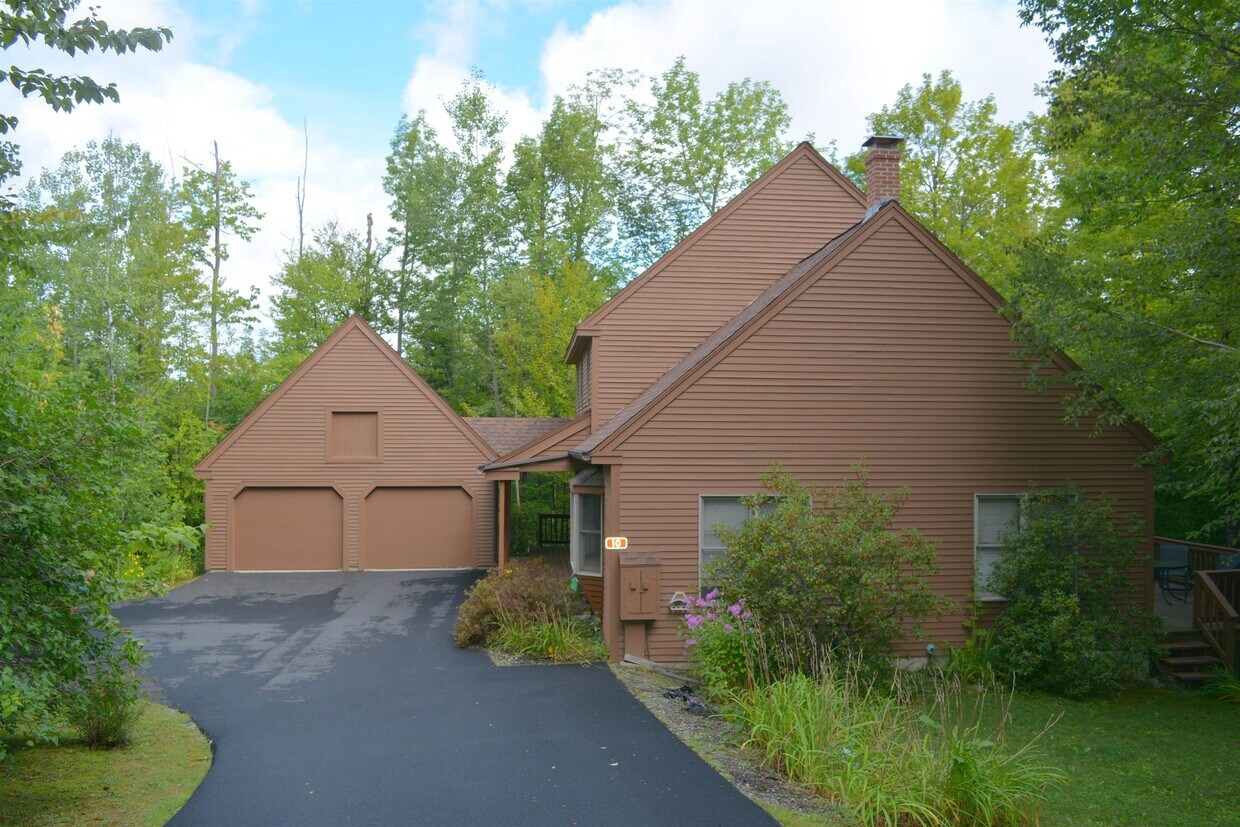 10 Turner Brae Rd, Grantham, NH 03753 House Rental in Grantham, NH