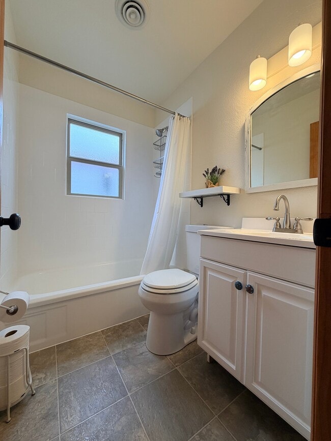 Foto del edificio - 405 S 12th St