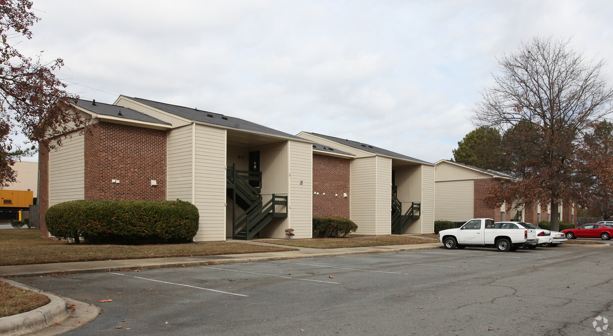 Clayton Manor - Apartments in Clayton, NC | Apartments.com