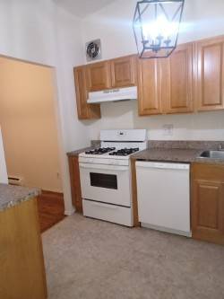 Primary Photo - 156-10-156-77 77th St