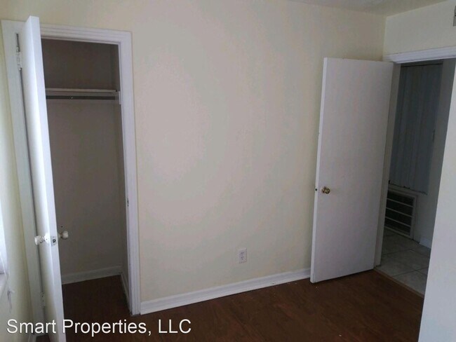 Building Photo - 3 br, 2 bath House - 136 Carolyn Dr