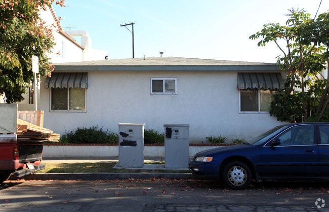 Foto del edificio - 1024 Loma Avenue