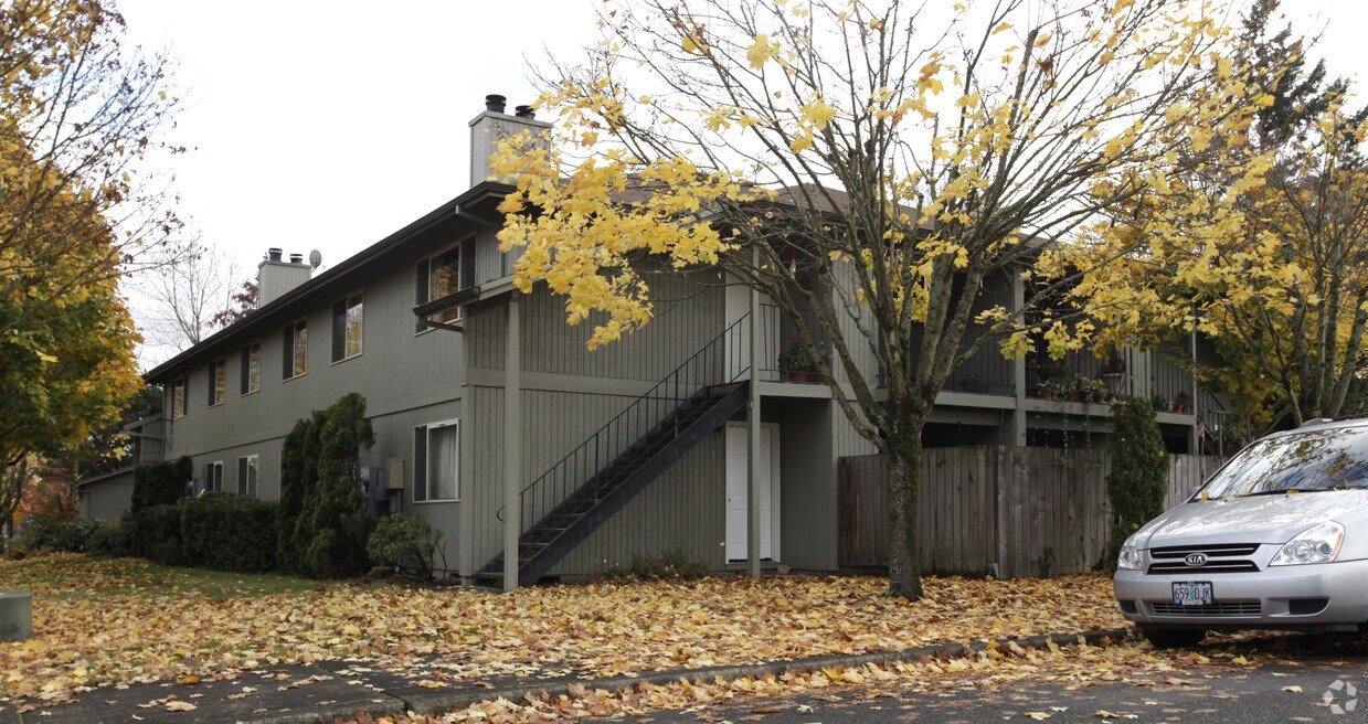 Building Photo - 11725 SW 6th St