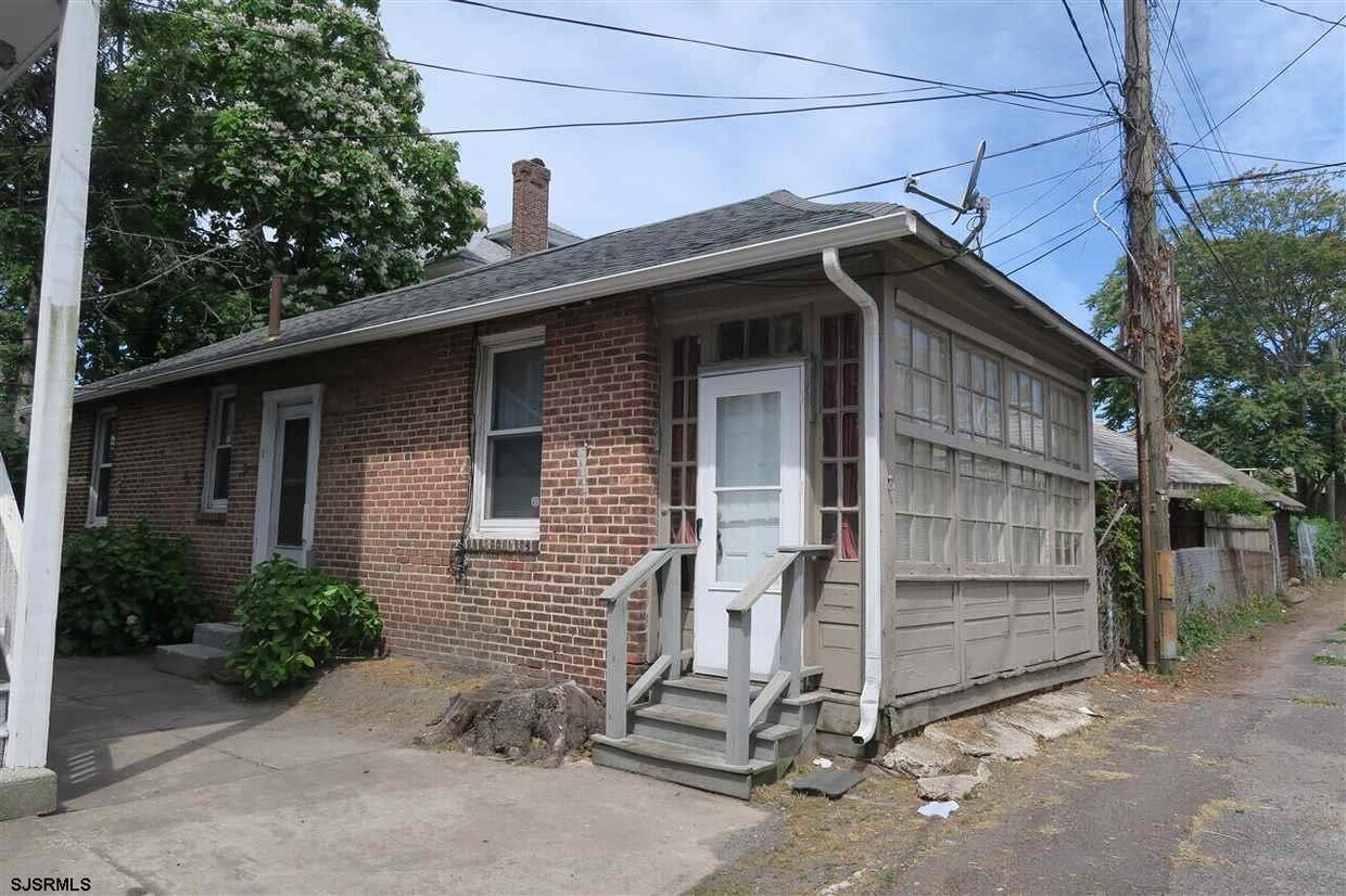 Foto principal - 3417 Ventnor Ave
