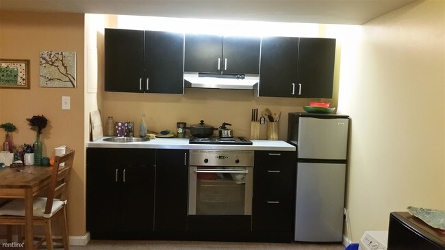 Foto del edificio - 9203 Broadwater Dr