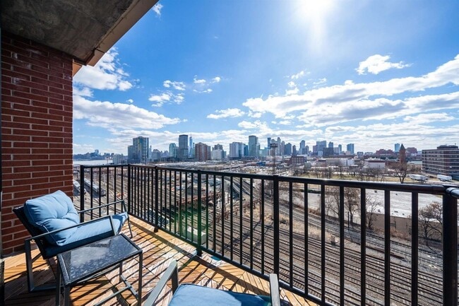 Foto del edificio - 700 Grove St