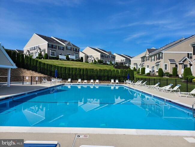 Foto del edificio - 4139 Yorktown Rd