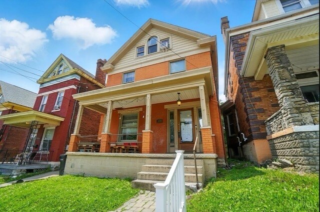 Foto del edificio - 2319 Victor St